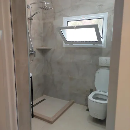 Sole * Vlorë